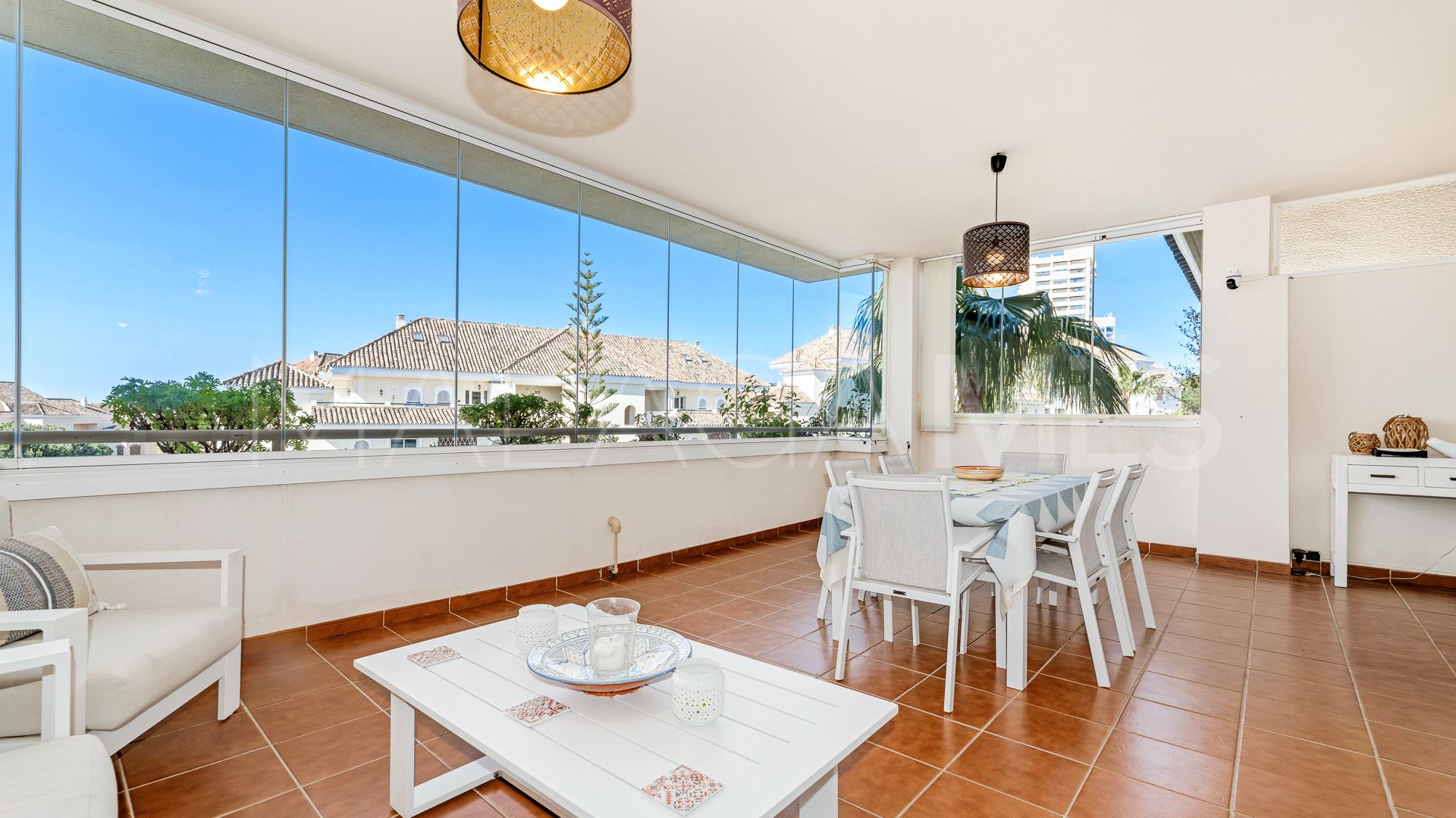 Appartement terrasse for sale in Elviria