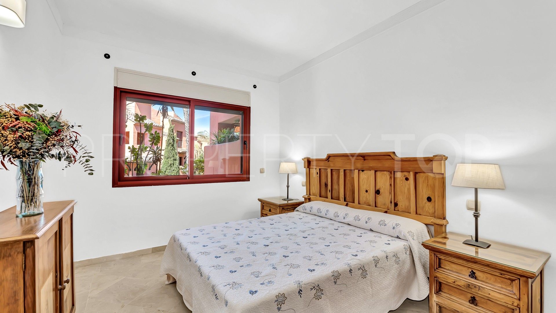 Apartamento a la venta en El Rosario con 4 dormitorios