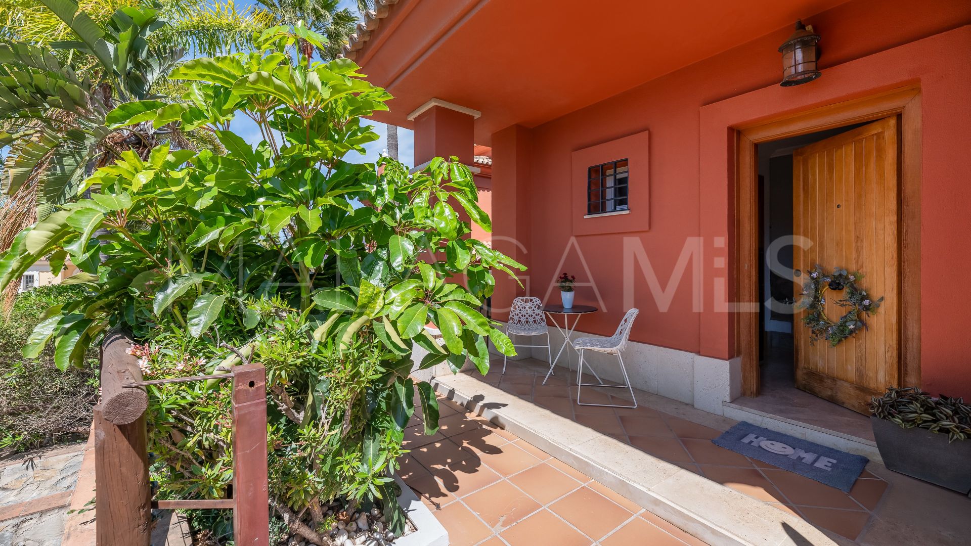 Maison de ville for sale in Los Monteros