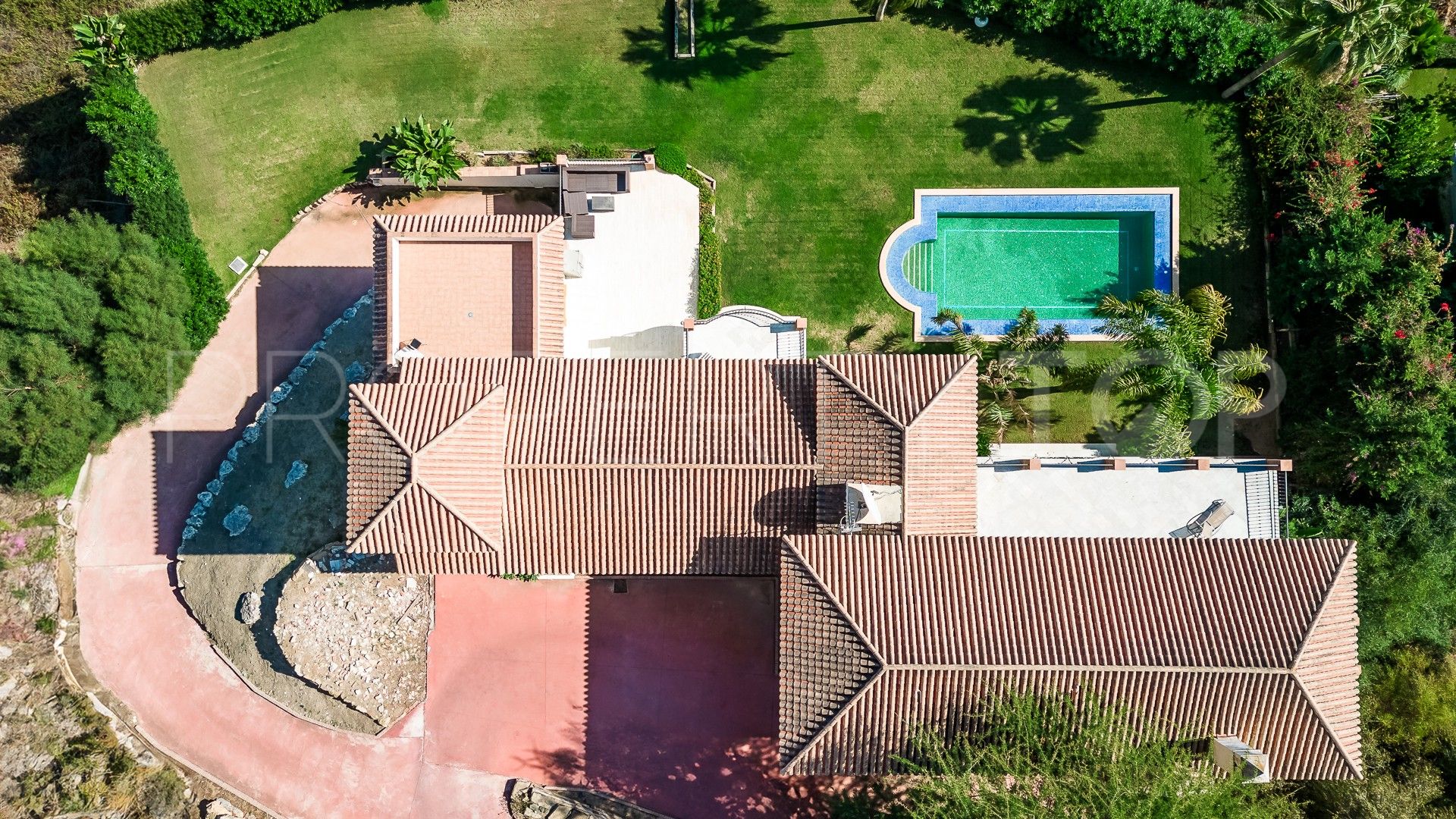 Villa with 8 bedrooms for sale in Paraiso Alto