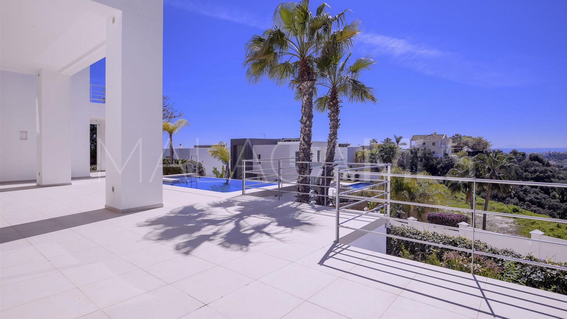 Villa for sale in Puerto del Almendro