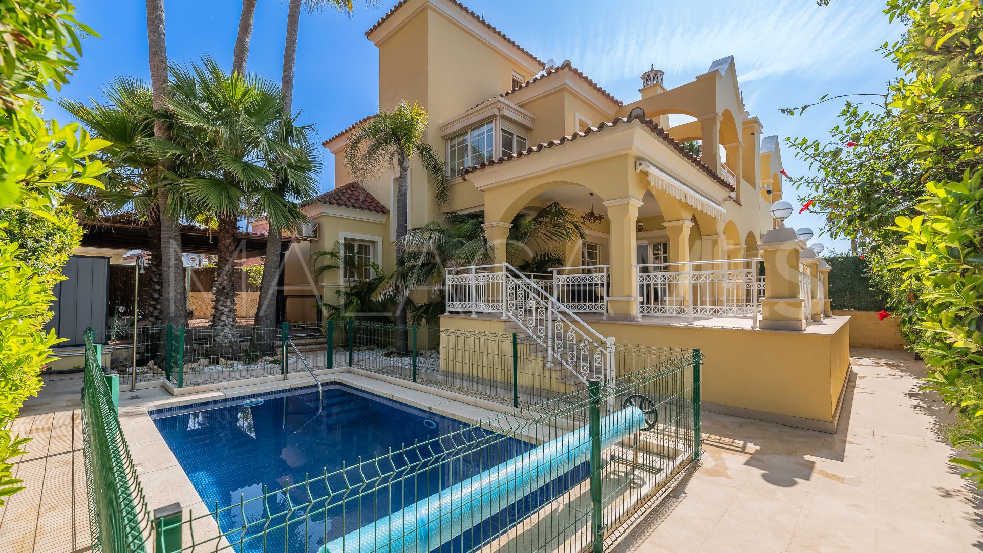 Se vende villa in Marbella - Puerto Banus de 8 bedrooms