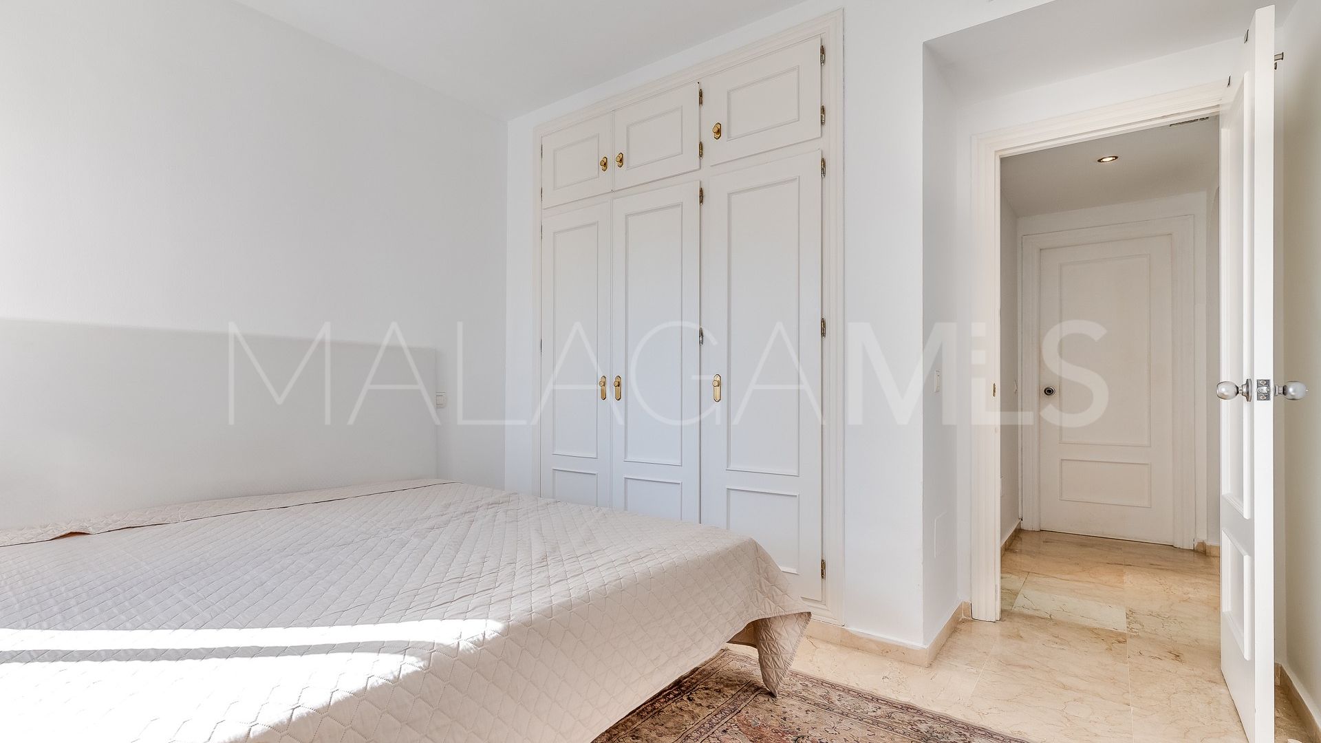 Apartamento for sale with 2 bedrooms in Guadalmina Alta