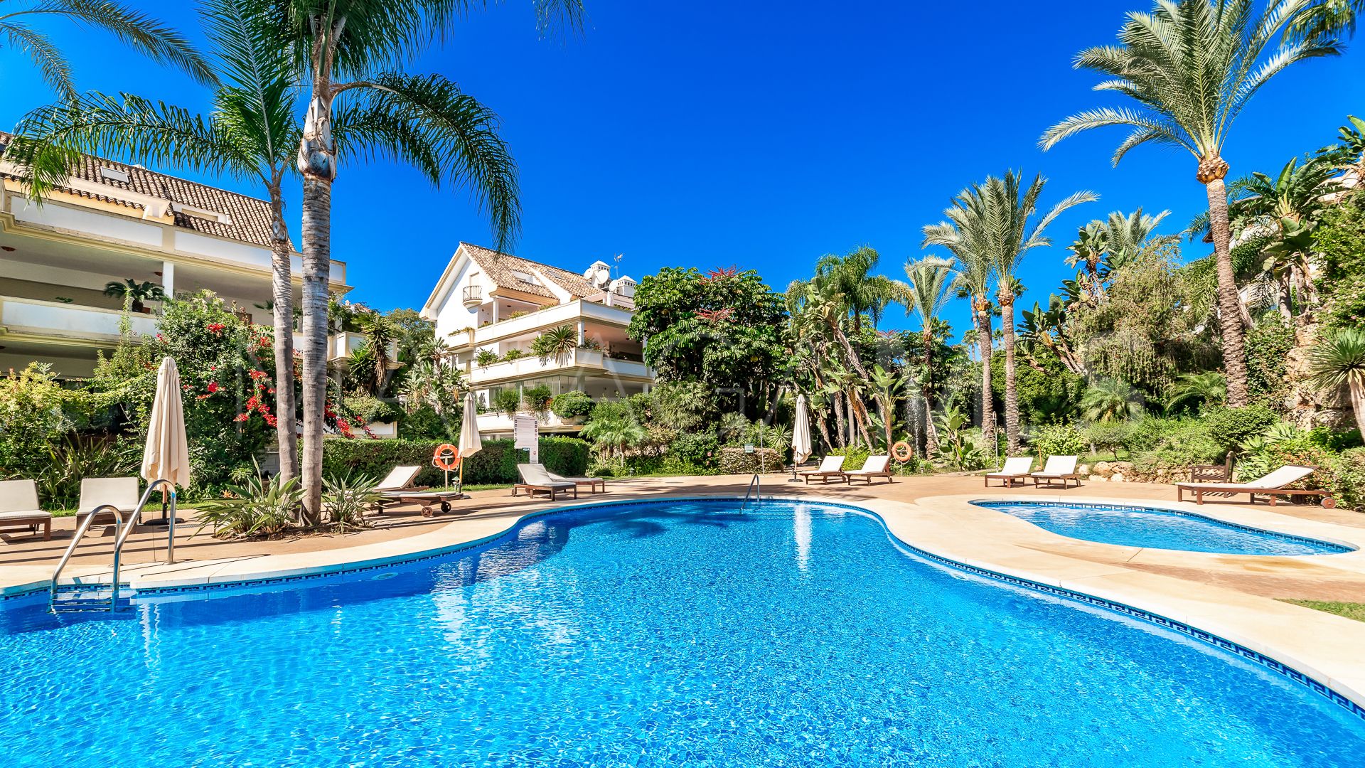 Se vende apartamento de 3 bedrooms in Golden Mile