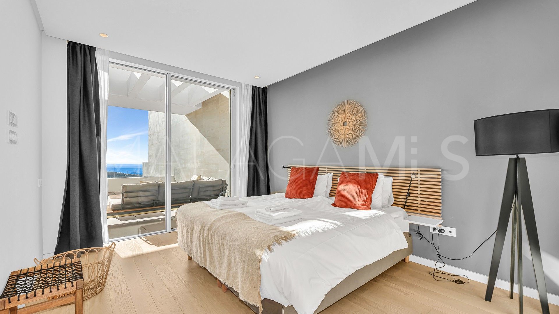 Palo Alto 3 bedrooms duplex penthouse for sale