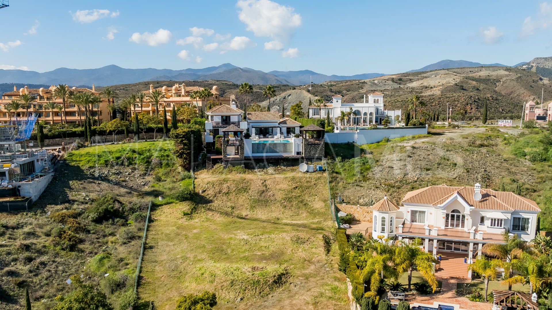 Los Flamingos Golf, villa a la venta with 5 bedrooms