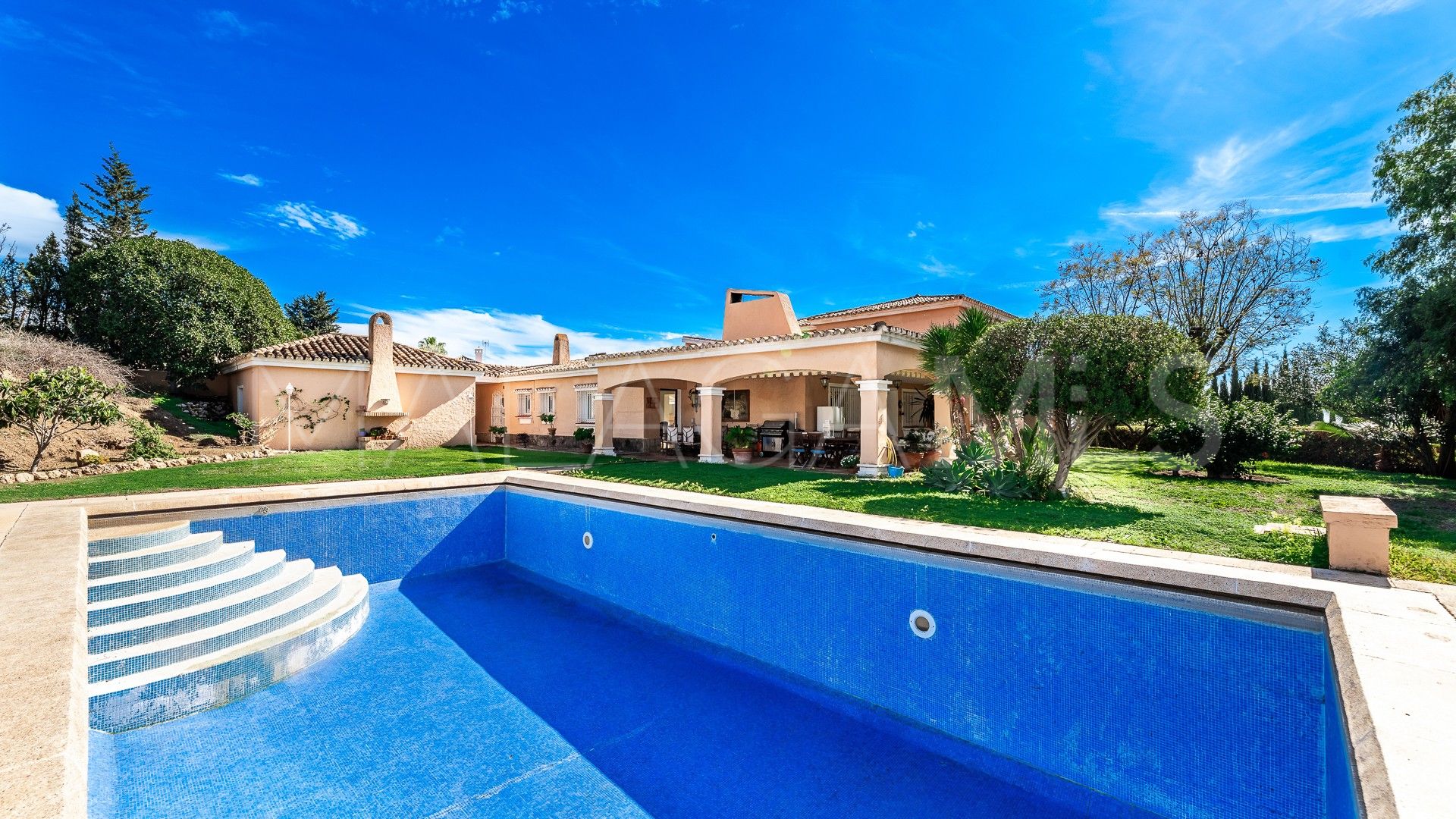 Villa for sale in El Rosario