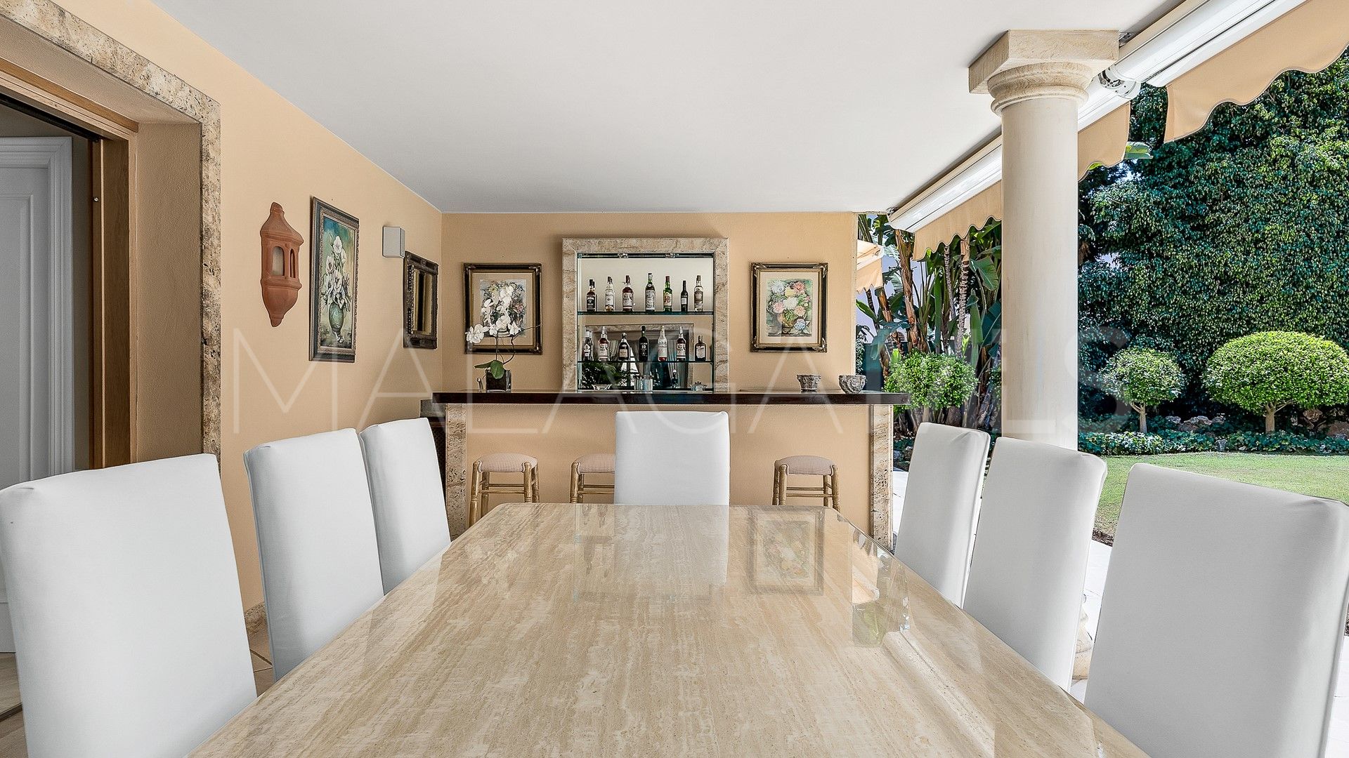 4 bedrooms villa for sale in Nueva Andalucia