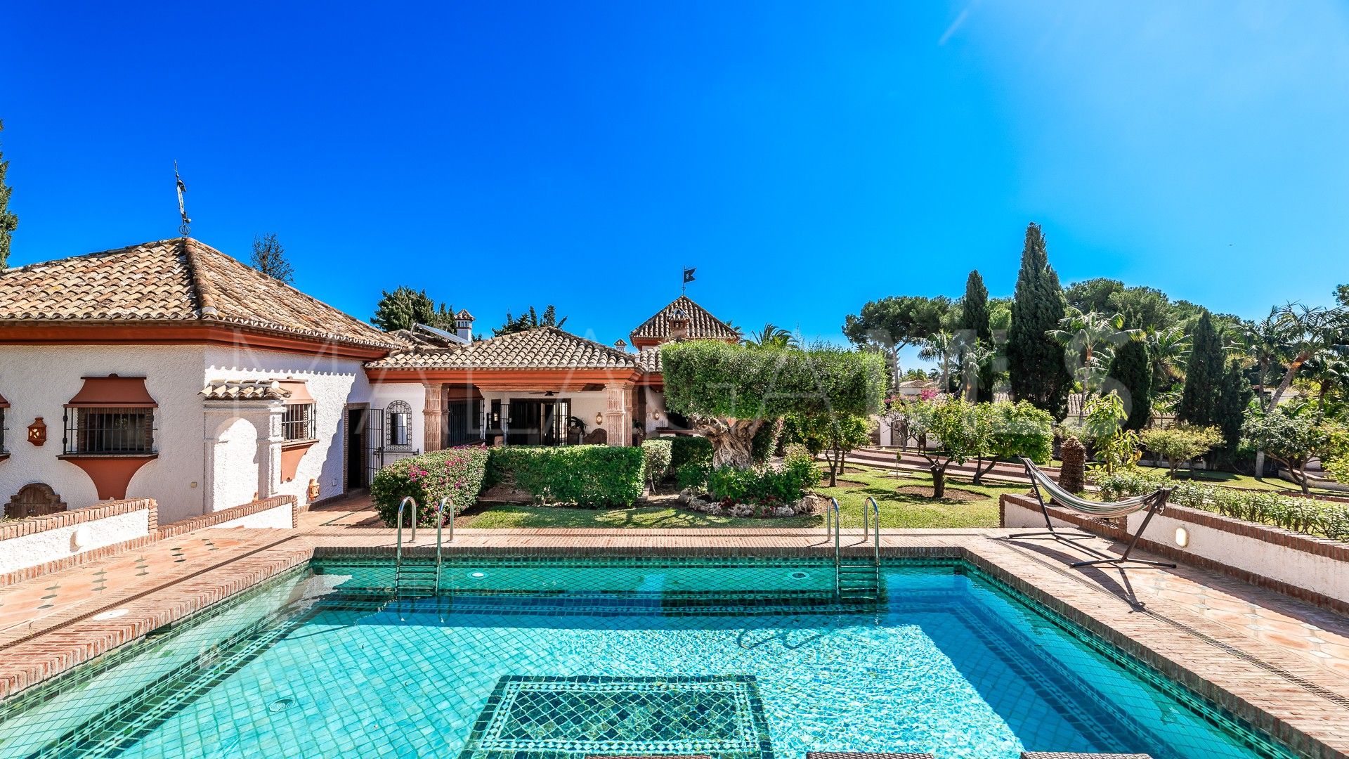 For sale El Rosario 4 bedrooms villa