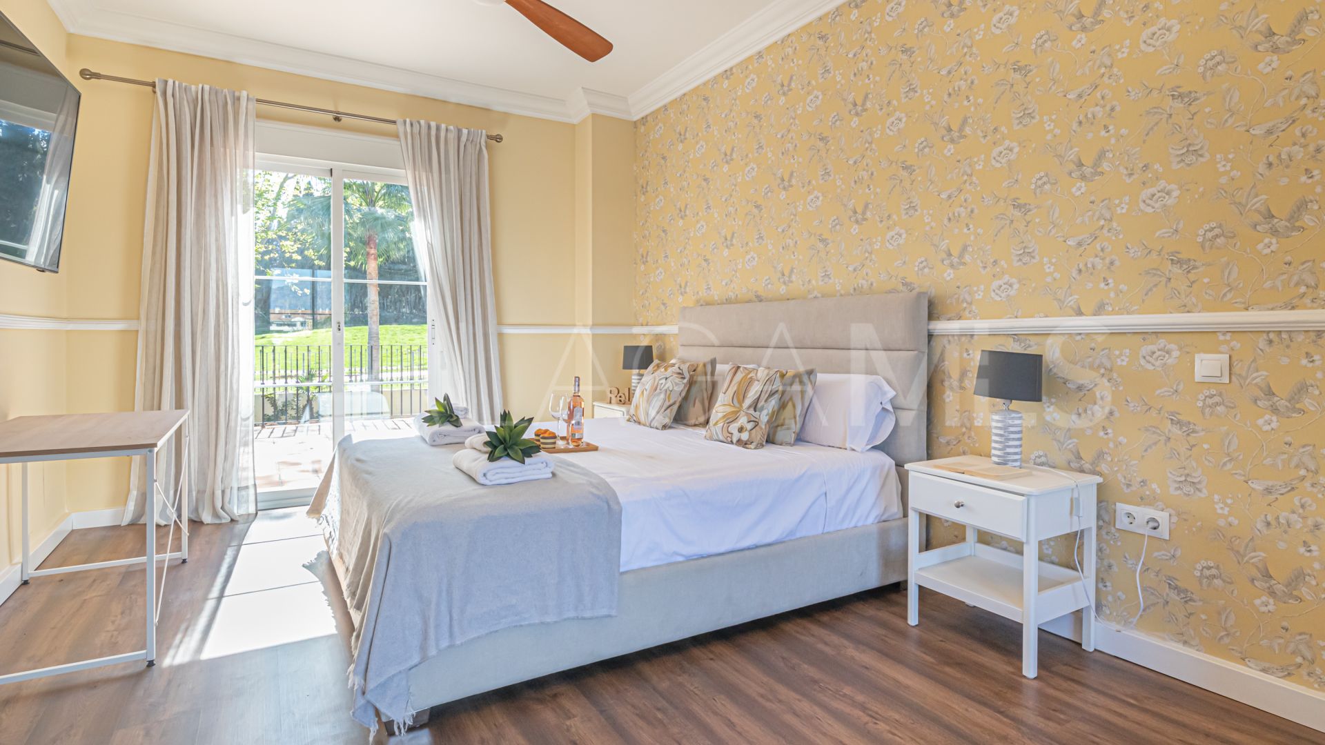 Se vende villa in Guadalmina Alta with 7 bedrooms