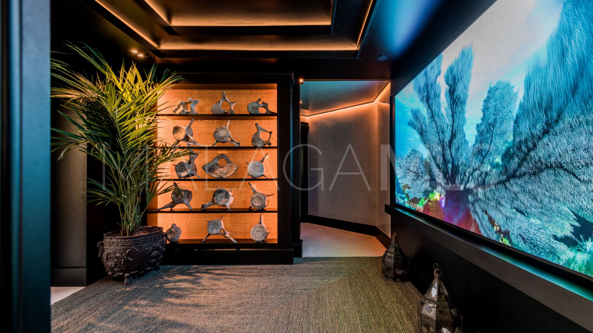 Takvåning for sale in Beach Side Golden Mile