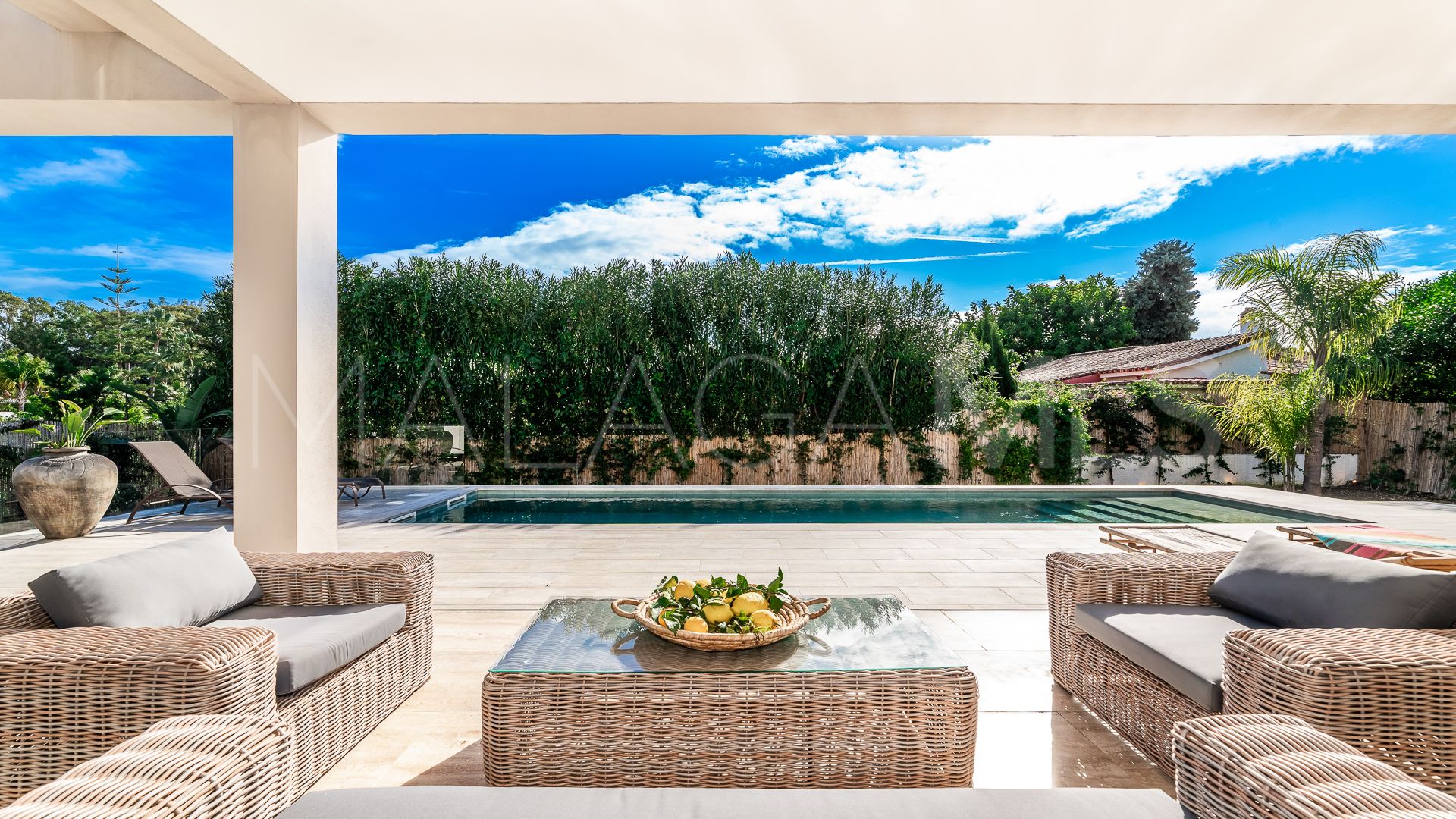 Villa for sale in San Pedro Playa
