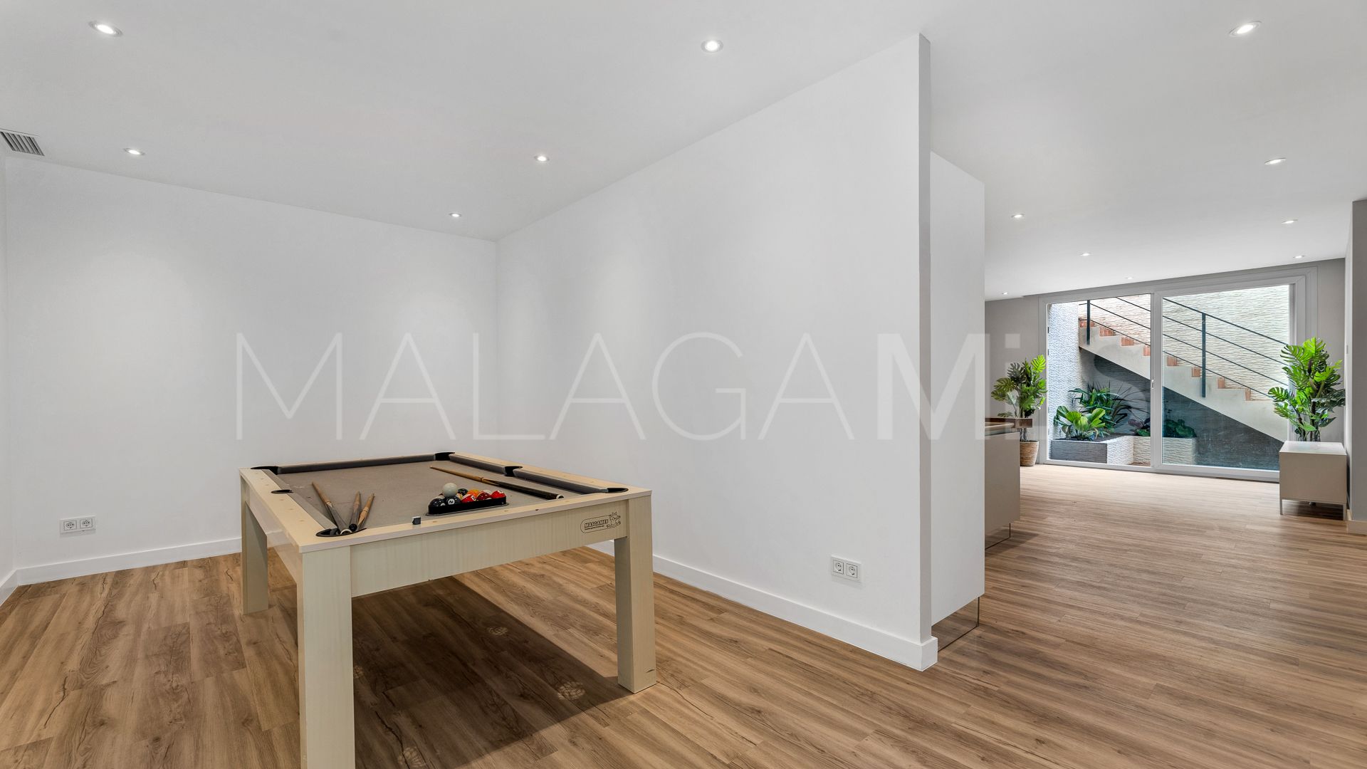Villa for sale in San Pedro Playa