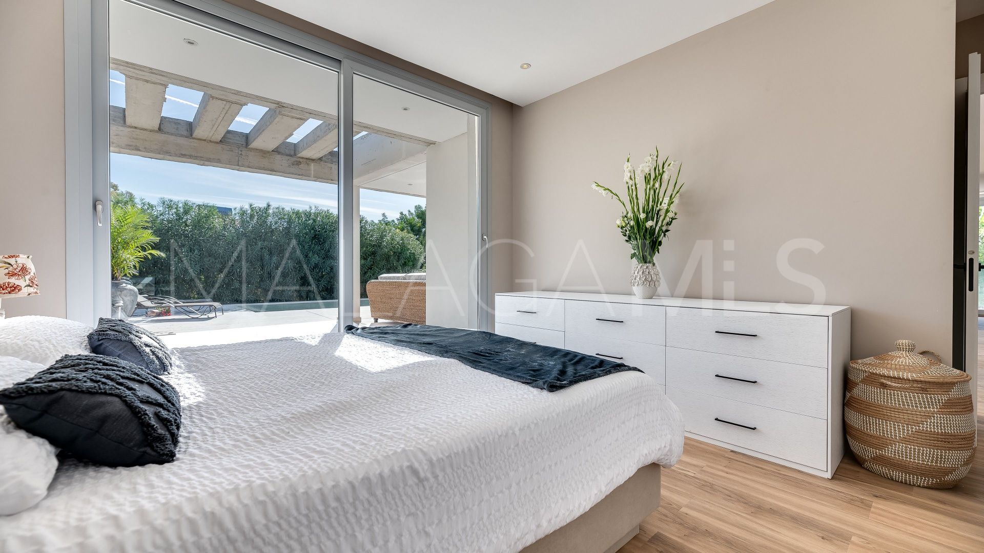 5 bedrooms villa for sale in San Pedro Playa