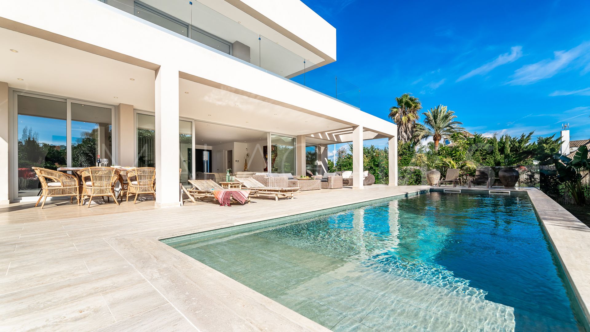 Villa for sale in San Pedro Playa