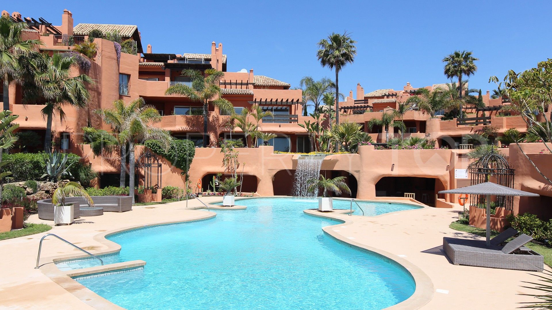 For sale penthouse in Los Monteros