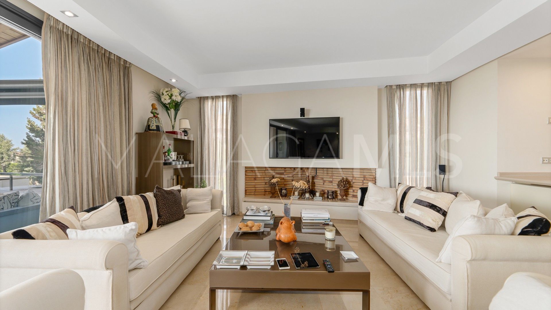 3 bedrooms penthouse in Sierra Blanca for sale