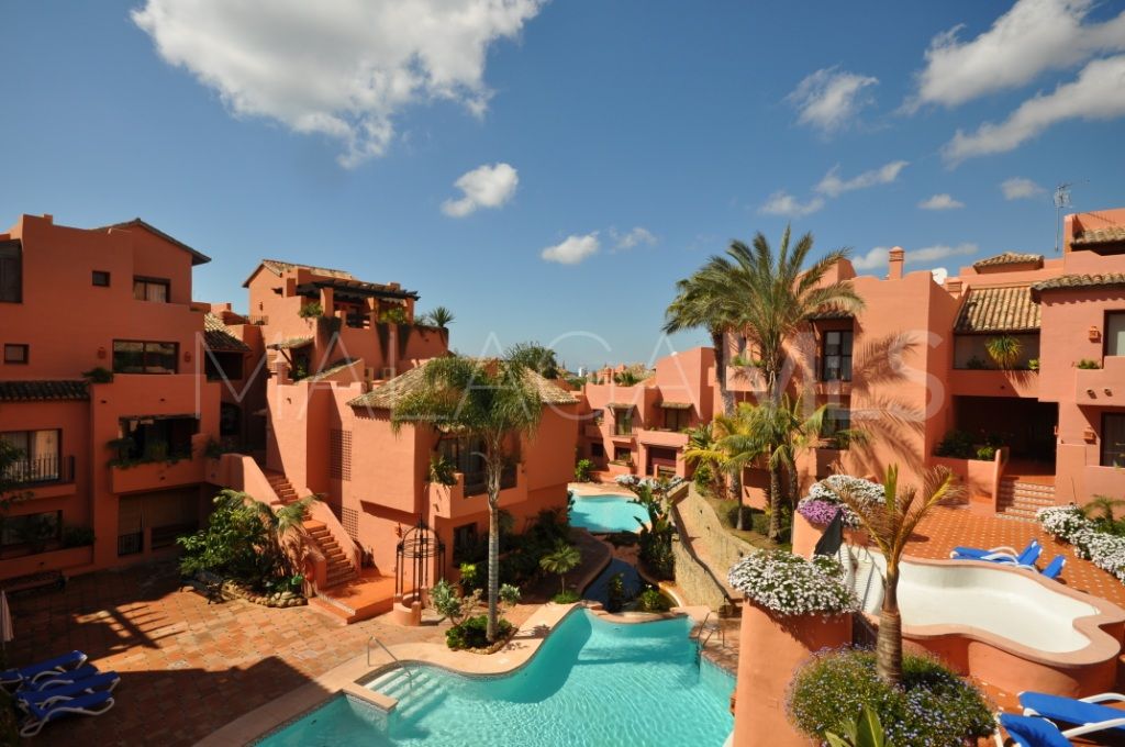 Elviria, Ático with 3 bedrooms for sale