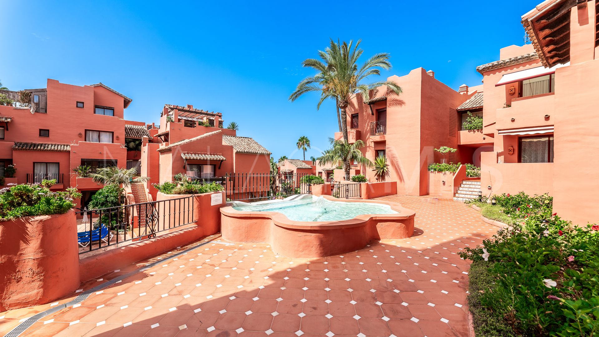 Elviria, Ático with 3 bedrooms for sale