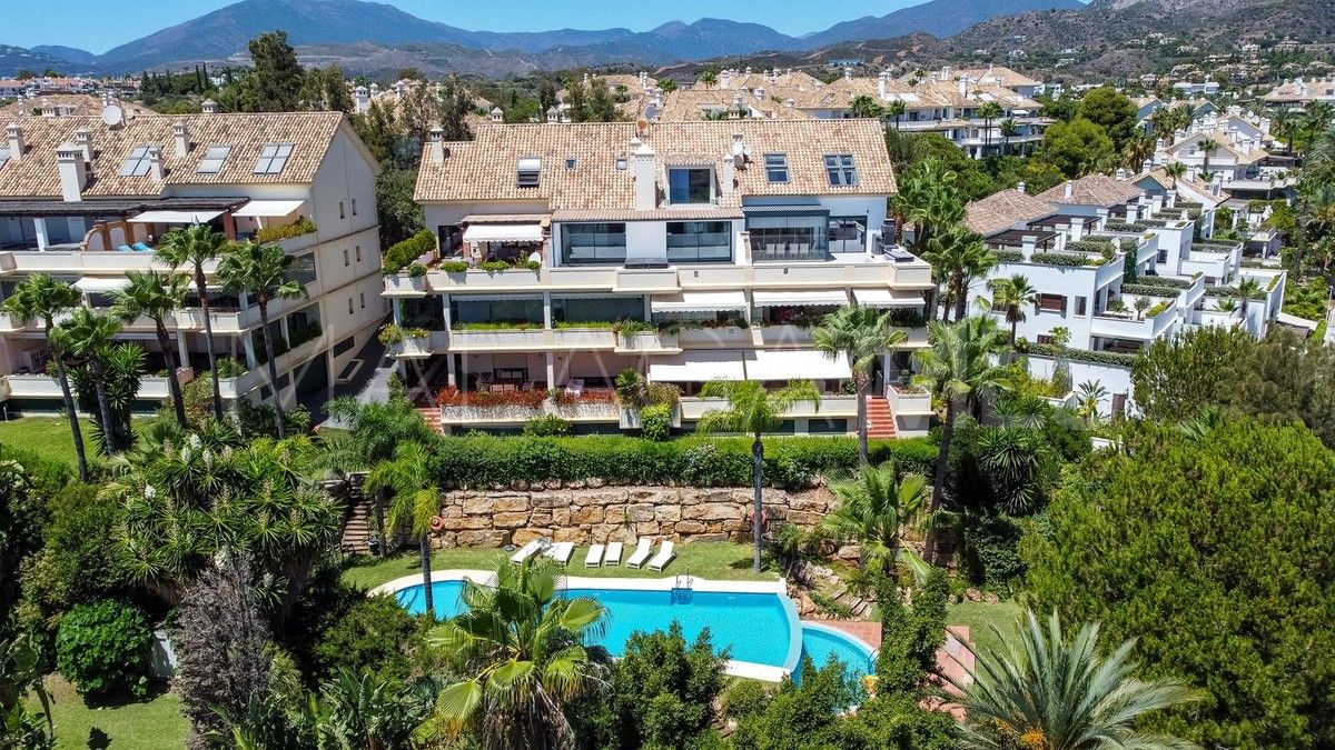 Las Lomas de Marbella, atico for sale with 3 bedrooms