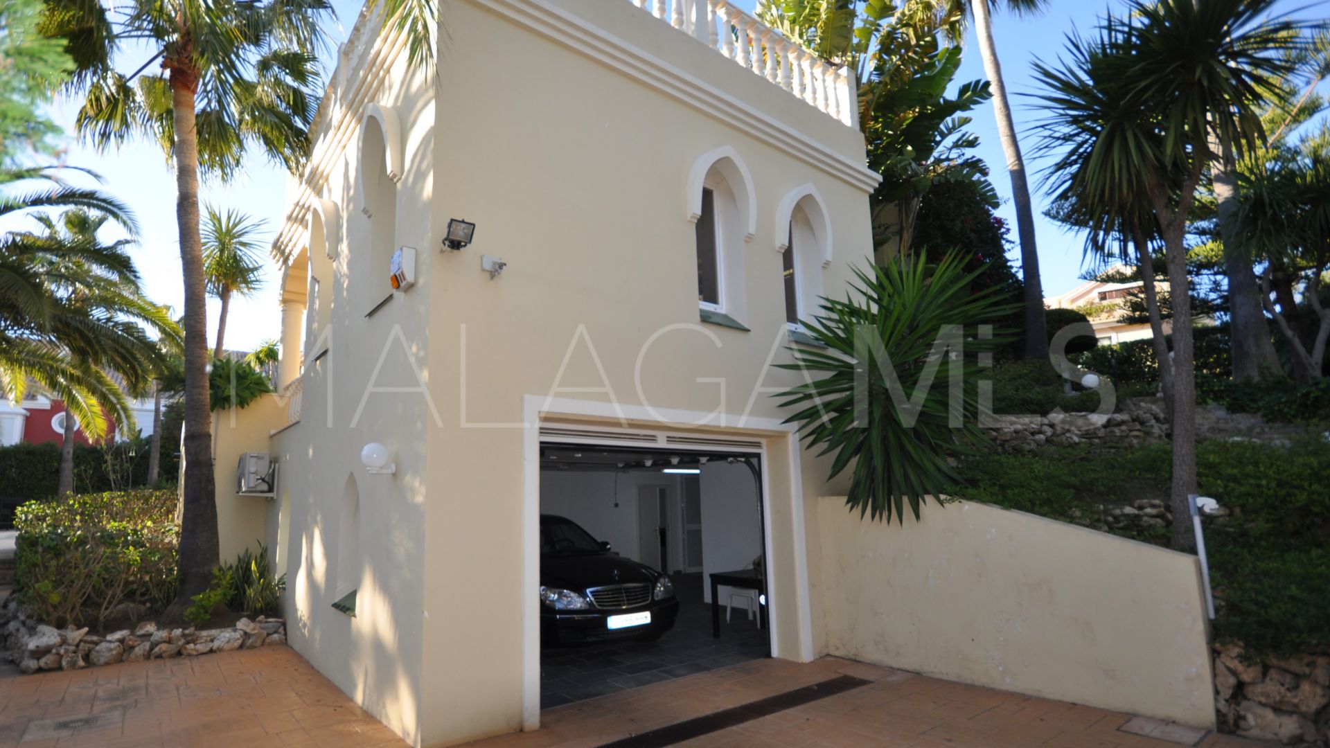 Villa a la venta in Bahia de Marbella