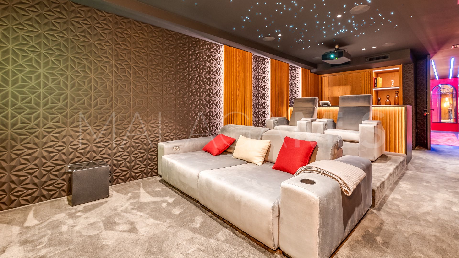 Villa for sale in Paraiso Alto