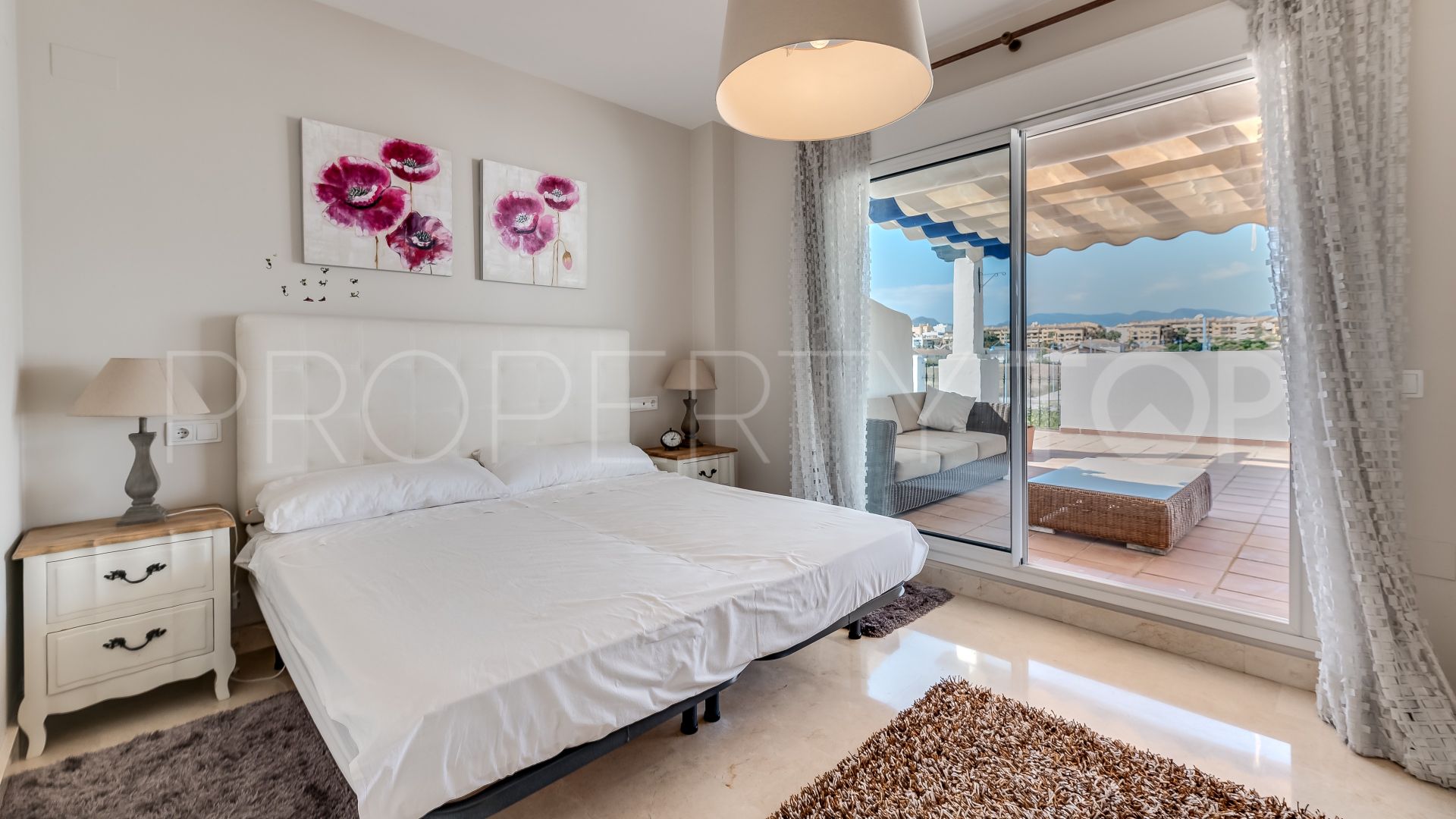 For sale 2 bedrooms loft in San Pedro Playa