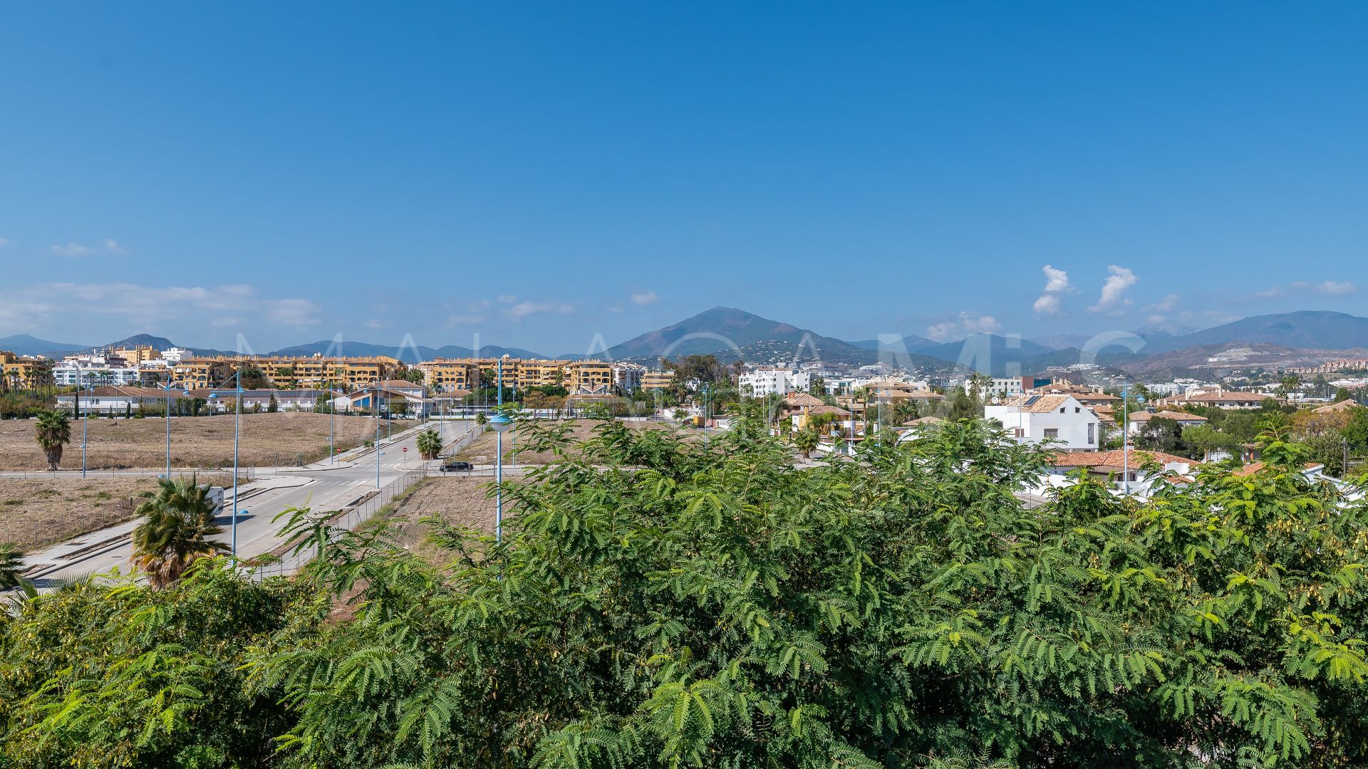 Zweistöckiges penthouse for sale in San Pedro Playa