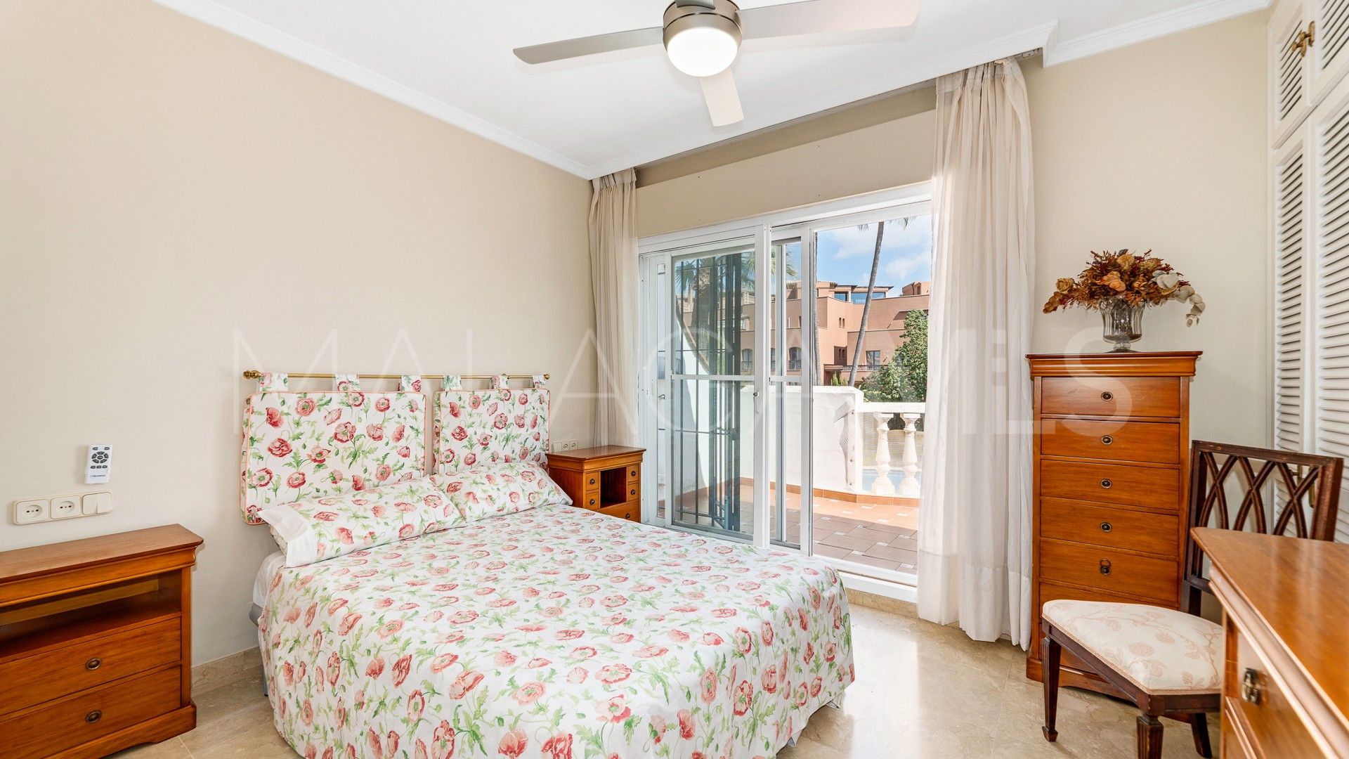 Adosado de 5 bedrooms a la venta in San Pedro Playa