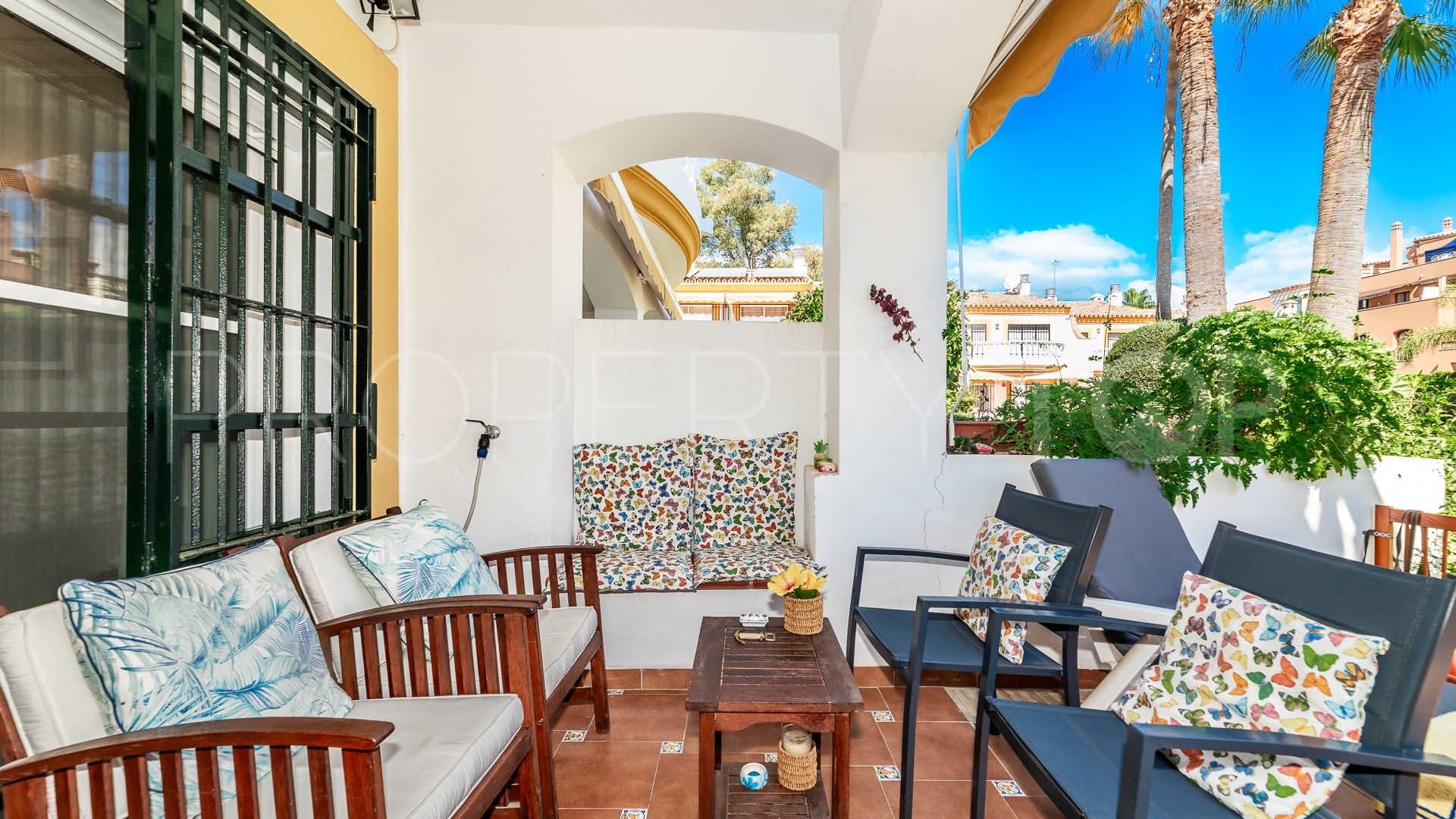 Town house with 5 bedrooms for sale in San Pedro Playa