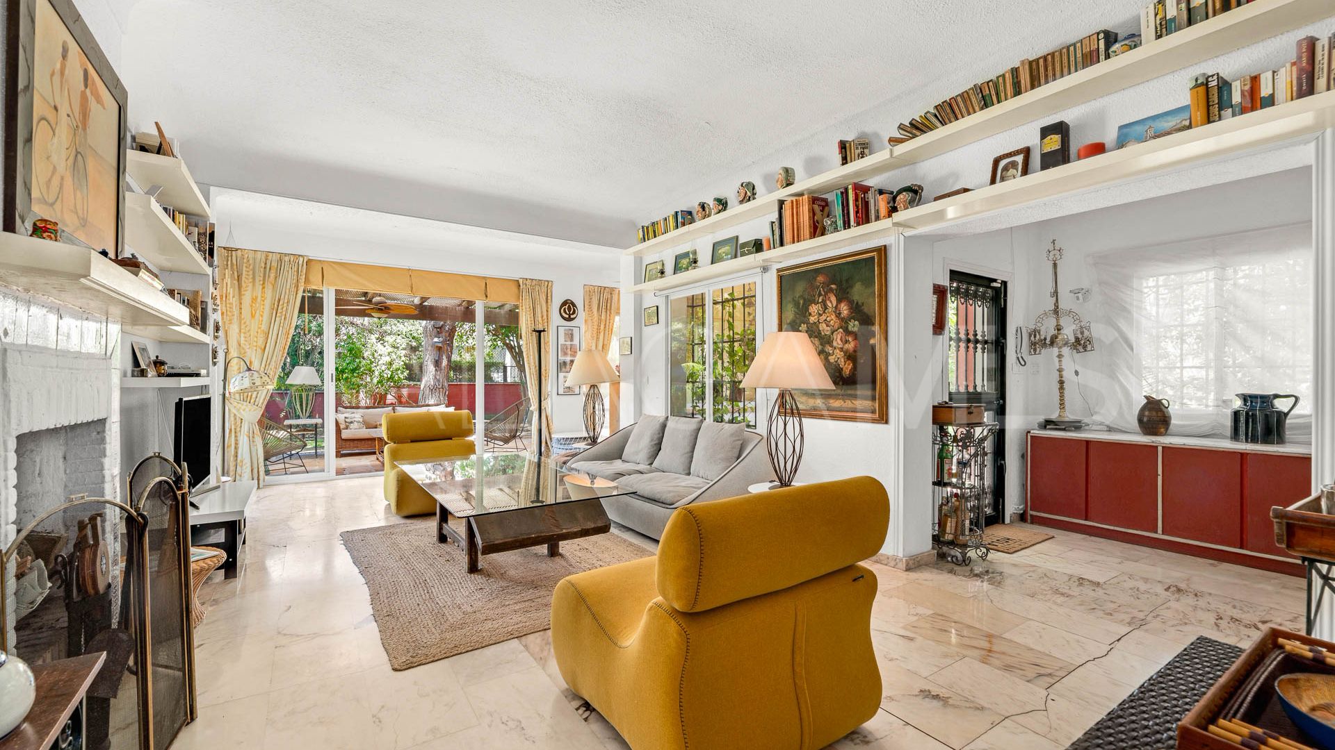 Villa for sale in Marbella Este