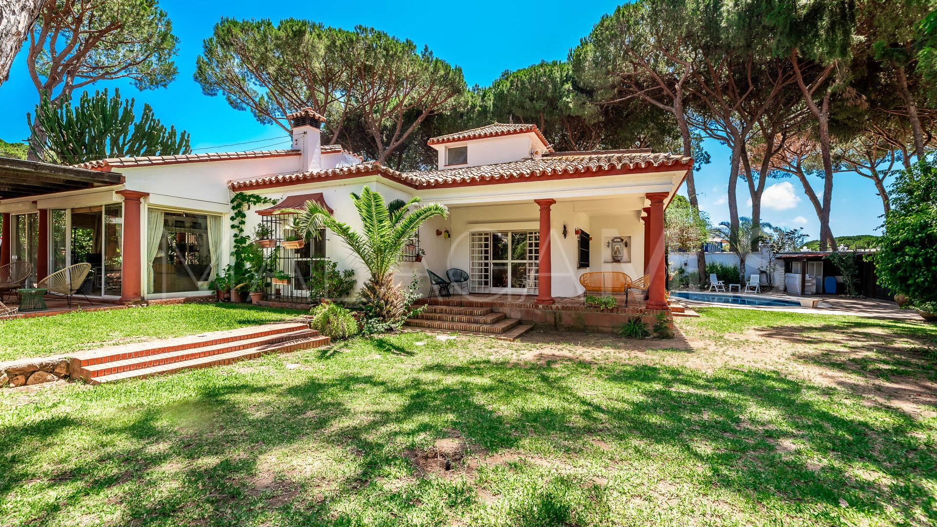 Villa for sale in Marbella Este