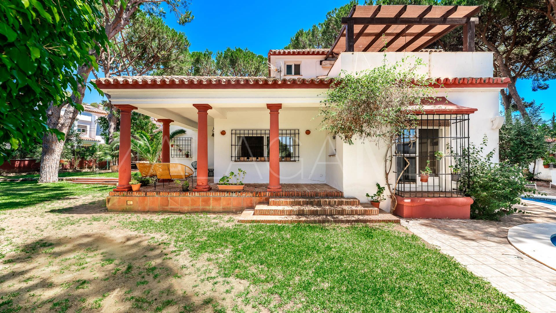 Villa for sale in Marbella Este