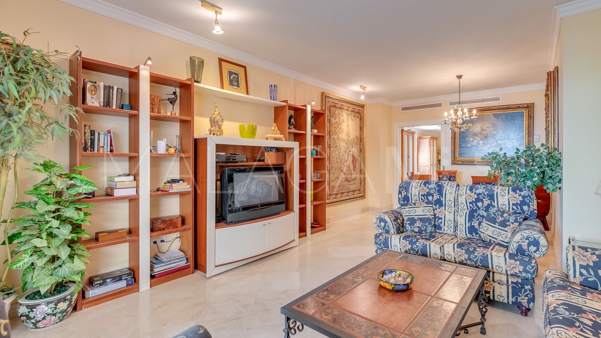 Wohnung for sale in Marbella - Puerto Banus