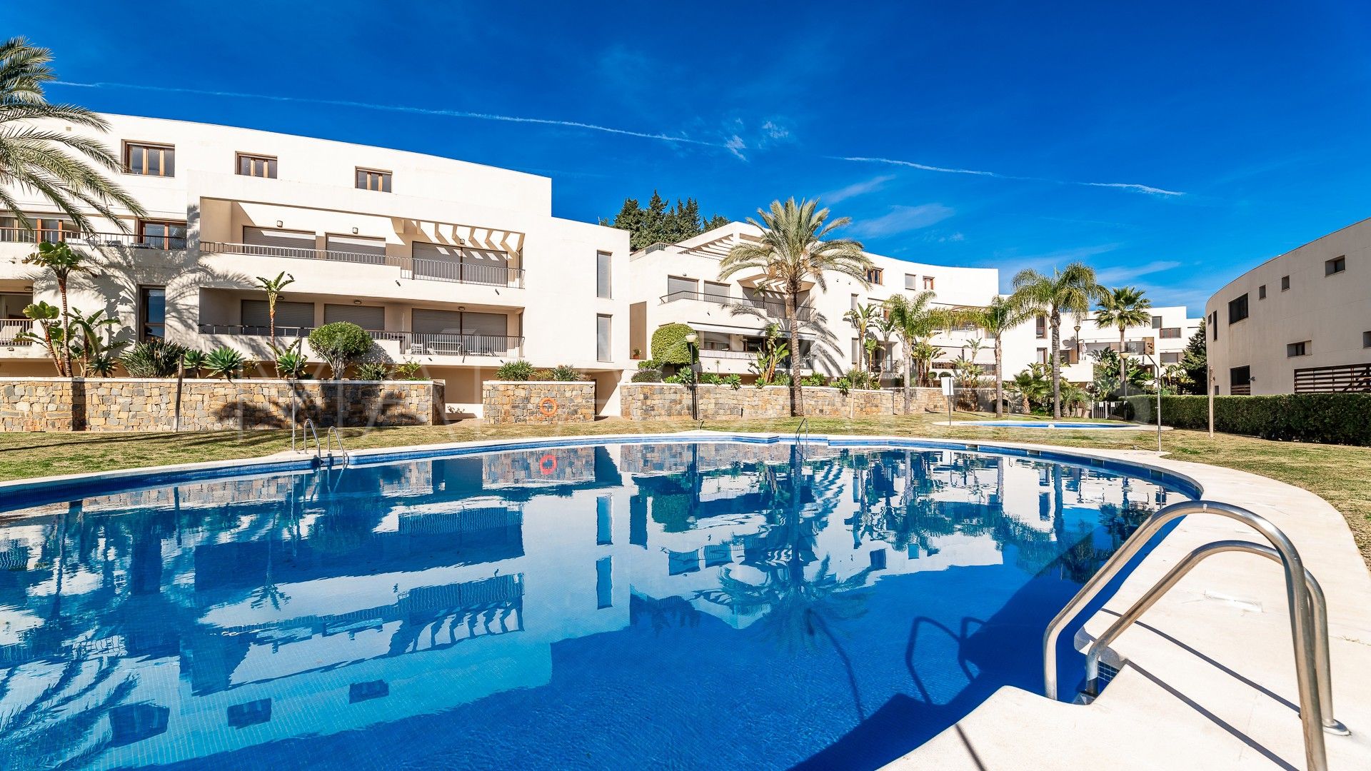 Appartement terrasse for sale in Los Altos de los Monteros