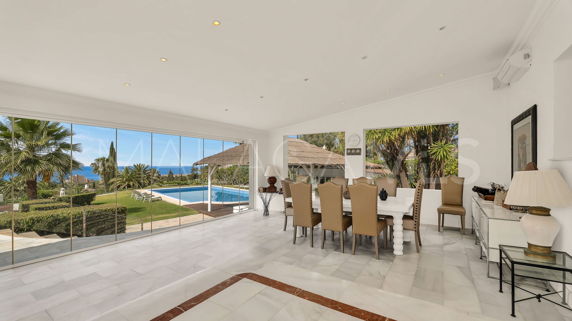Villa for sale in Hacienda las Chapas
