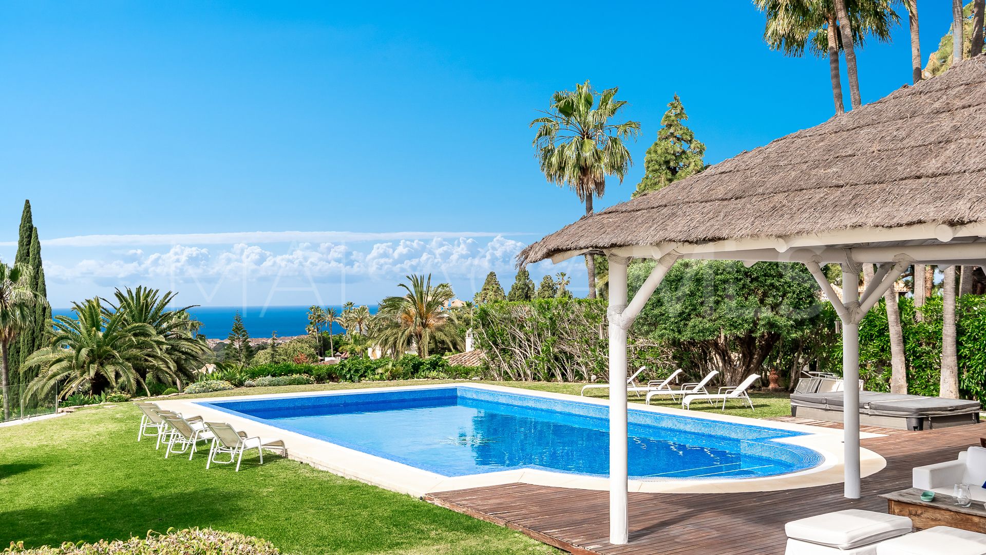 Villa for sale in Hacienda las Chapas