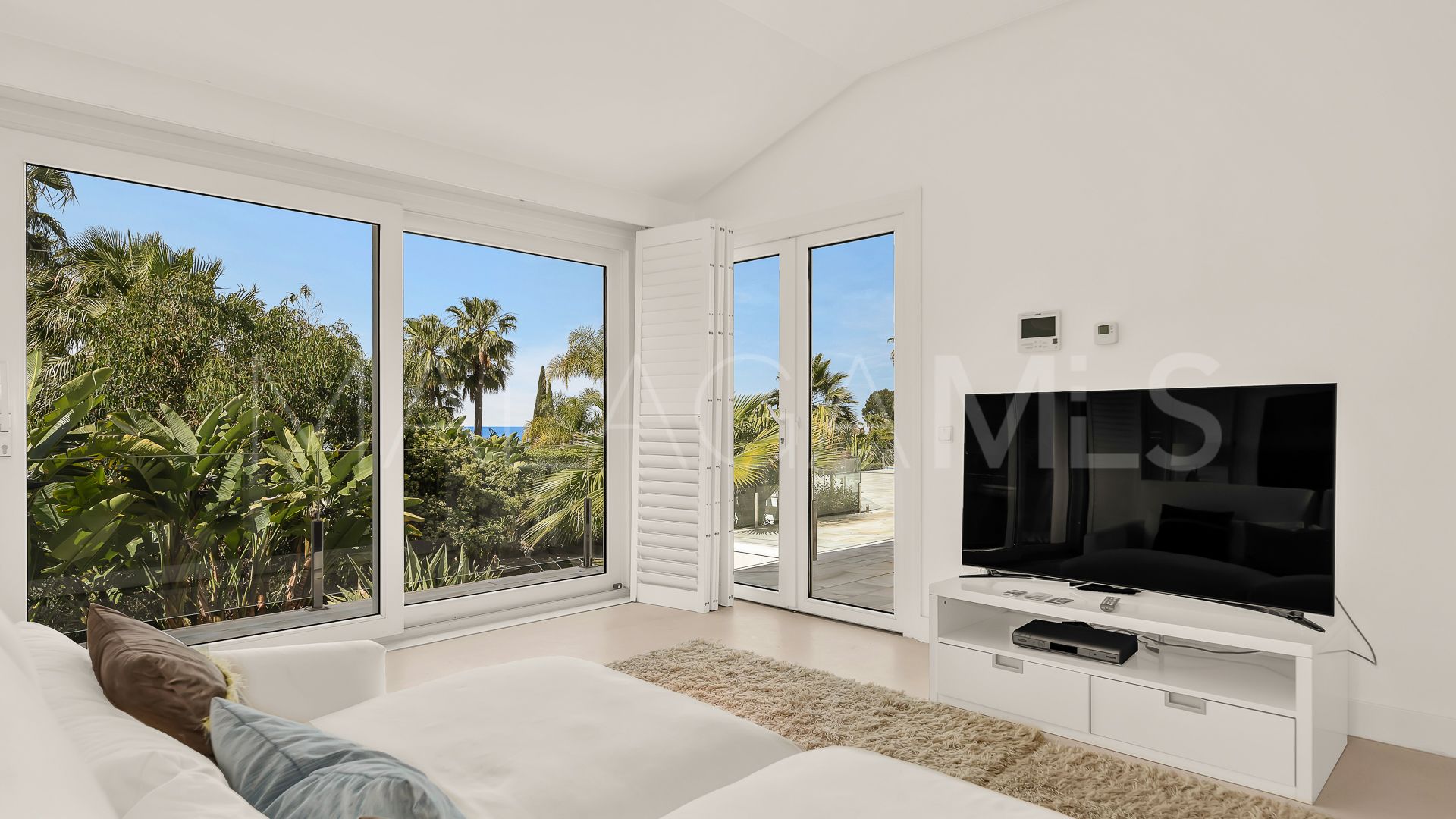Villa for sale in Hacienda las Chapas
