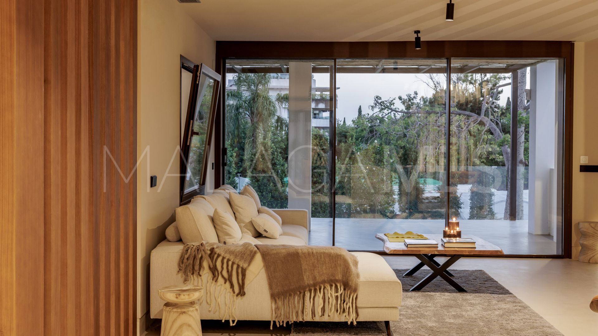Villa for sale in Marbella Golden Mile