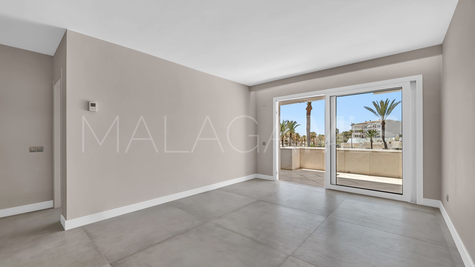 For sale 3 bedrooms apartment in Marbella - Puerto Banus