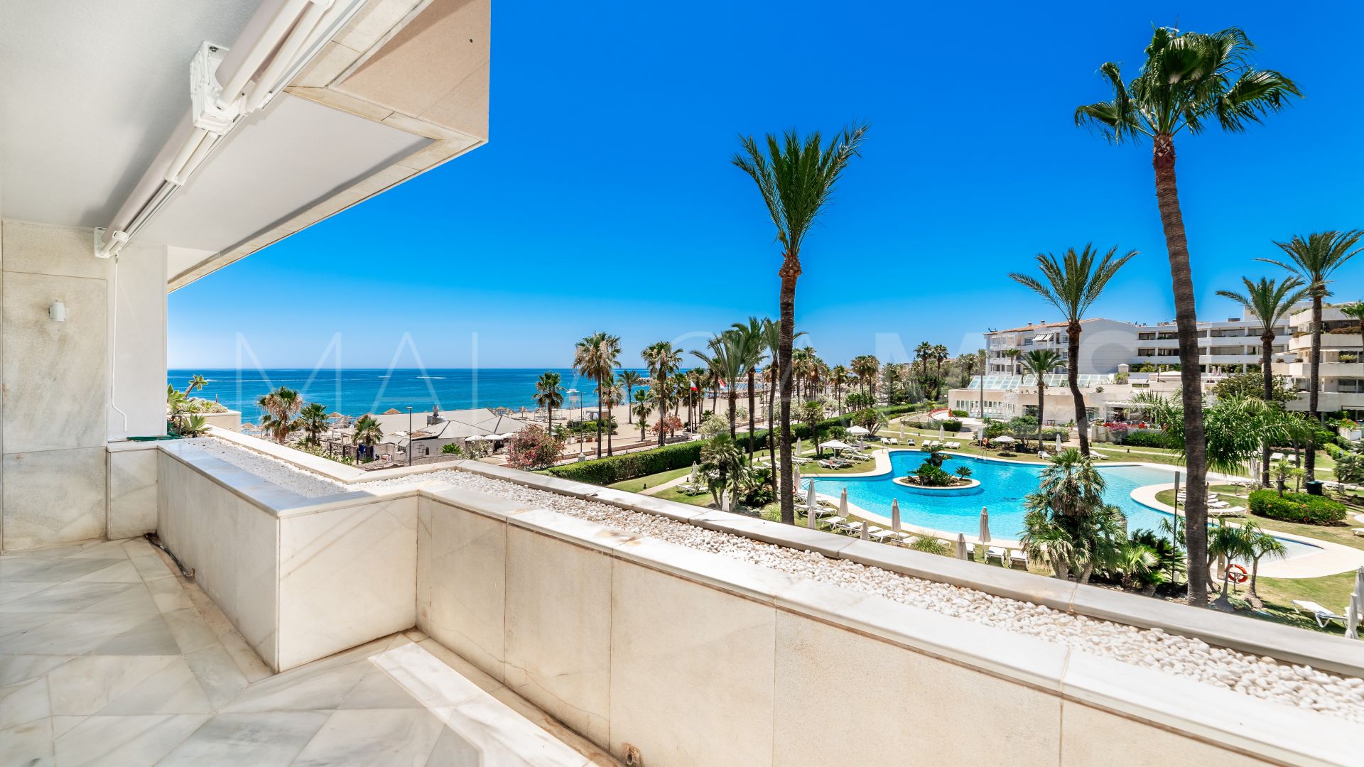 For sale 3 bedrooms apartment in Marbella - Puerto Banus