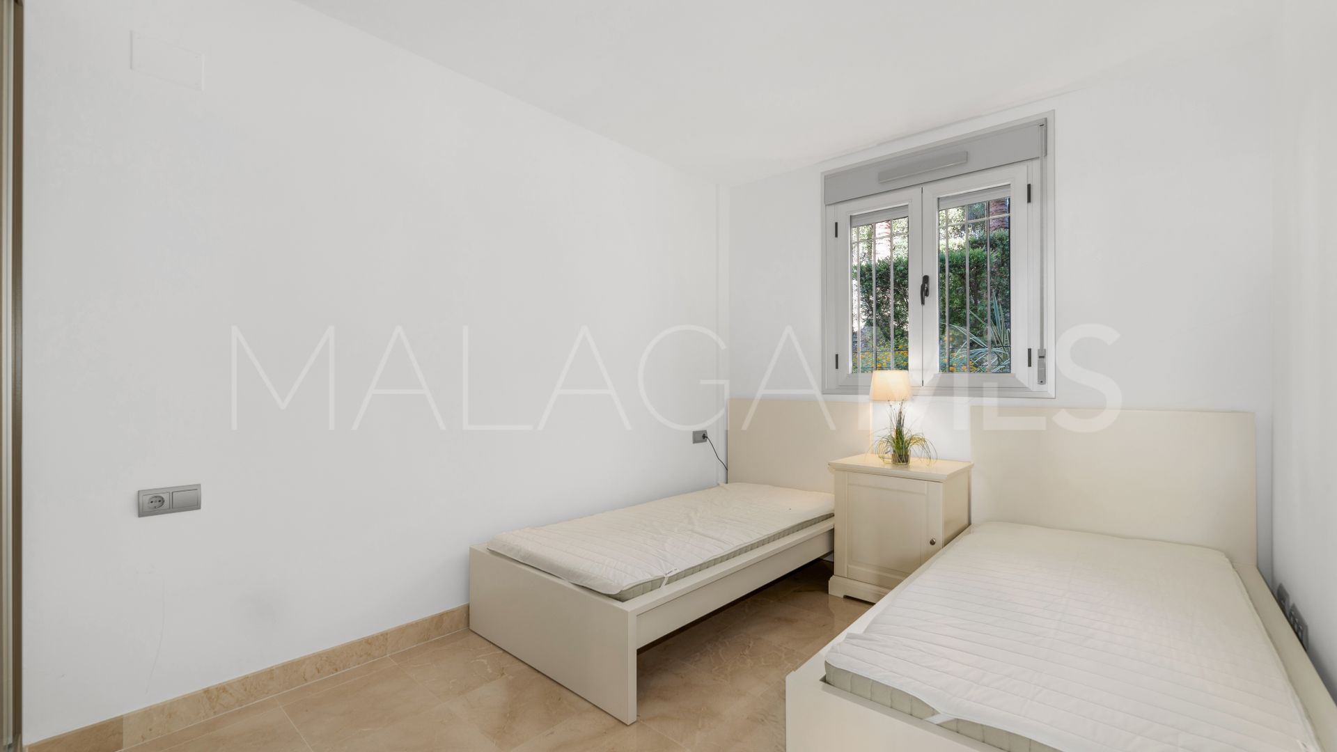 Se vende apartamento in Altos de Elviria