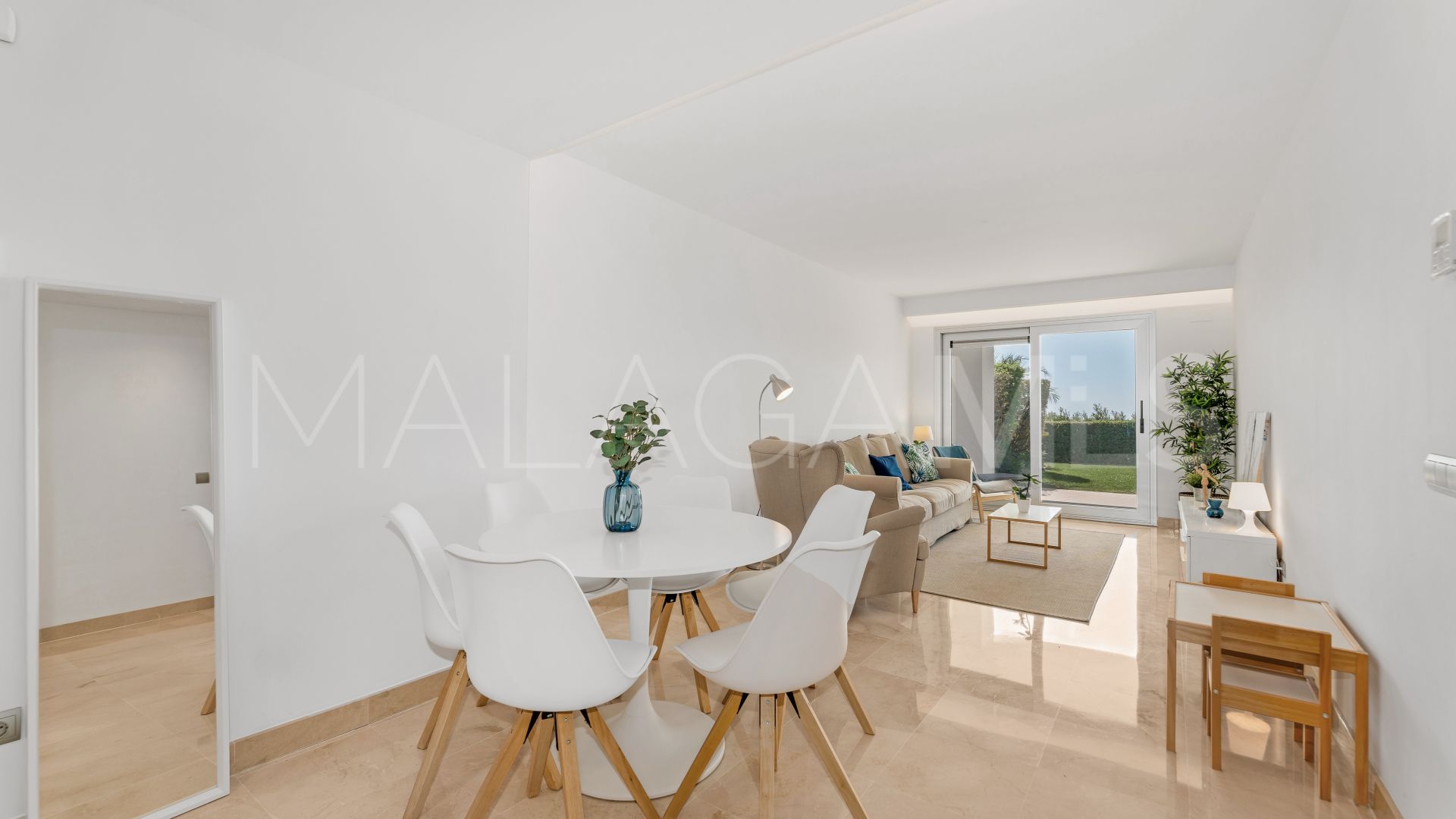 Se vende apartamento in Altos de Elviria