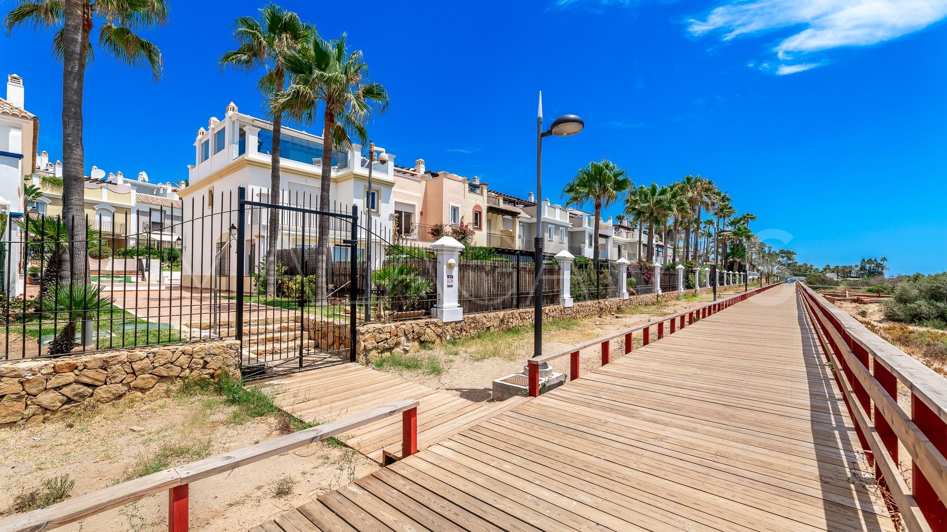 Maison de ville for sale in Bahia de Marbella