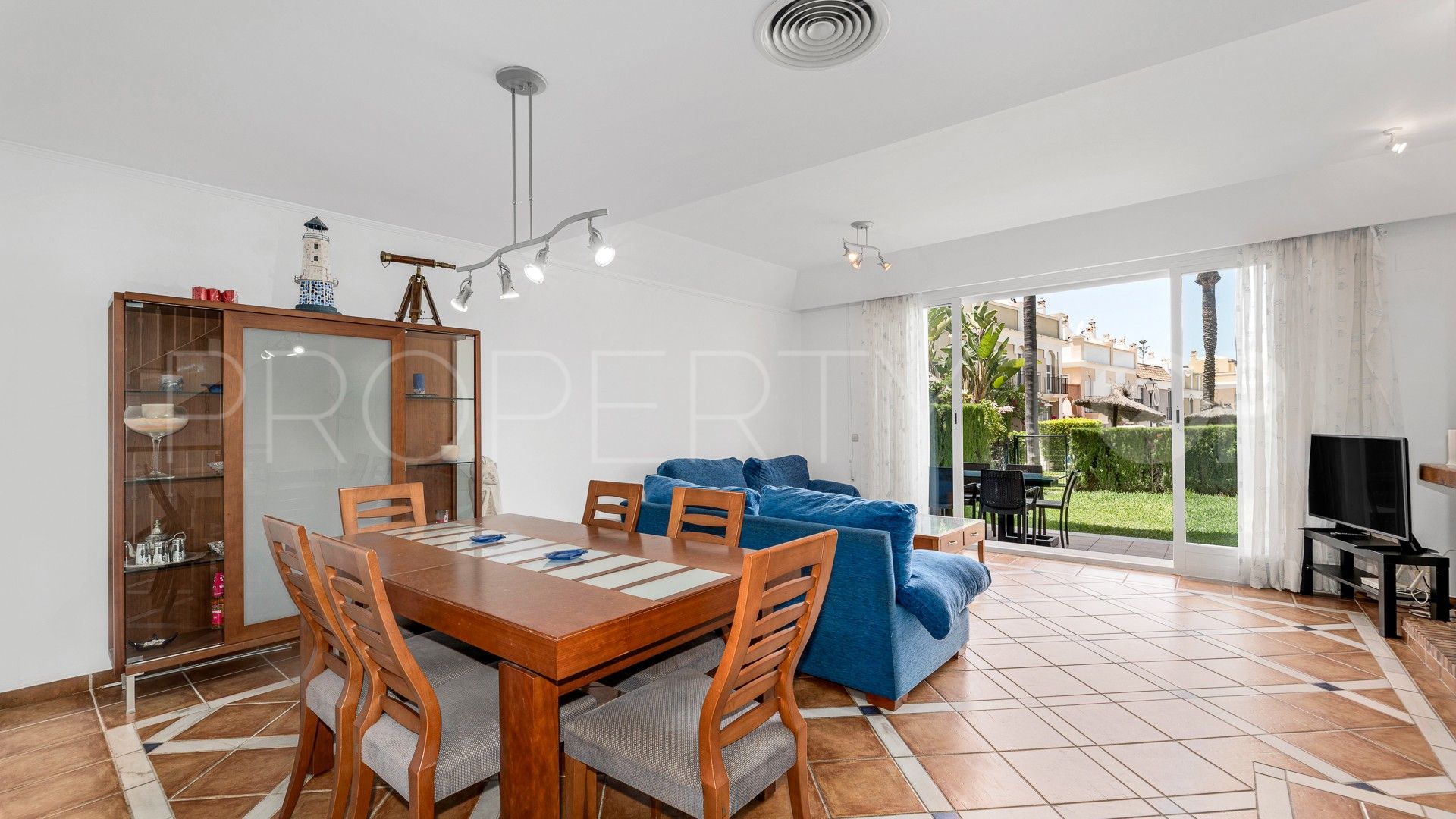 Bahia de Marbella town house for sale