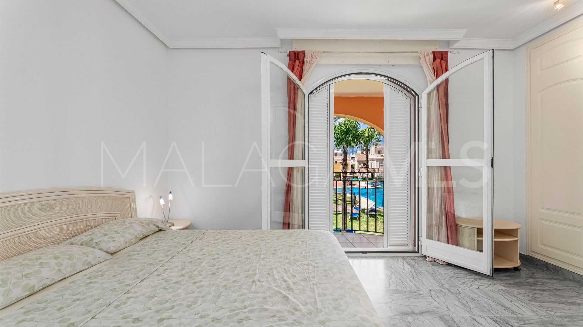 Maison de ville for sale in Bahia de Marbella