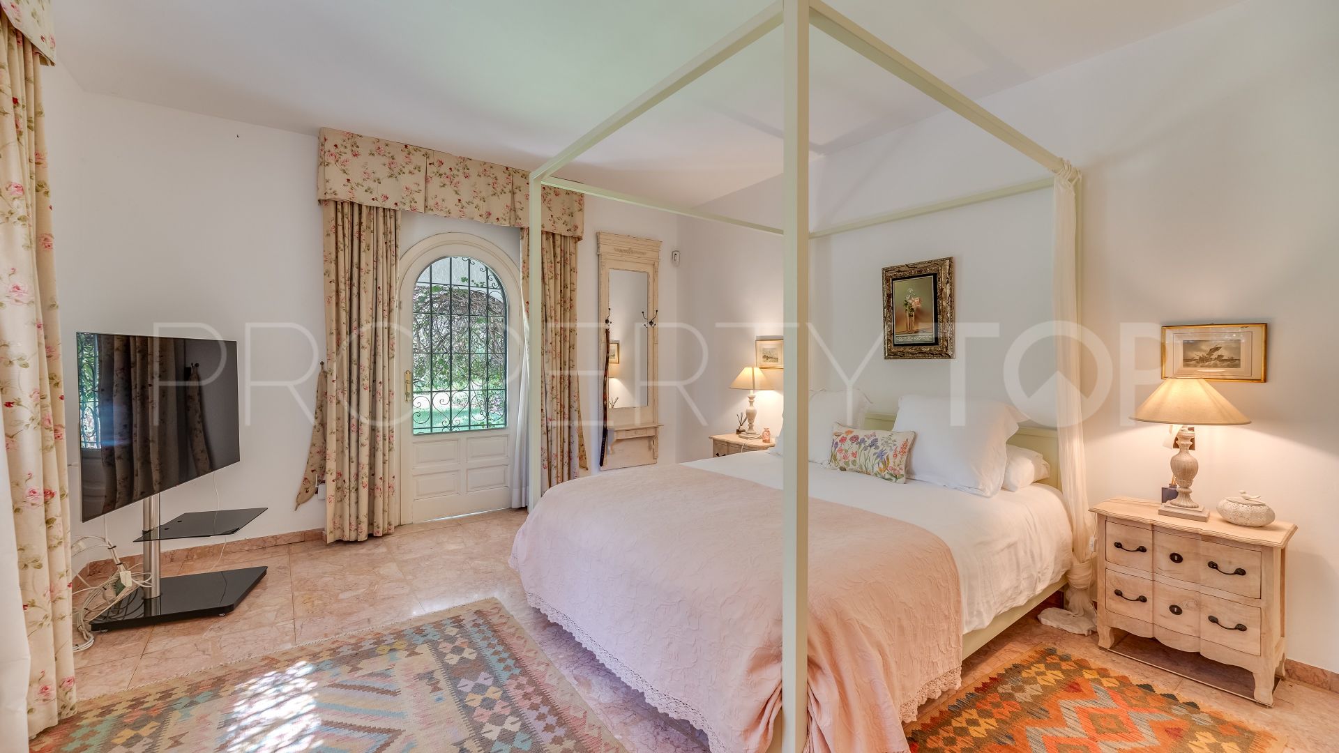 Comprar villa en Marbella Ciudad