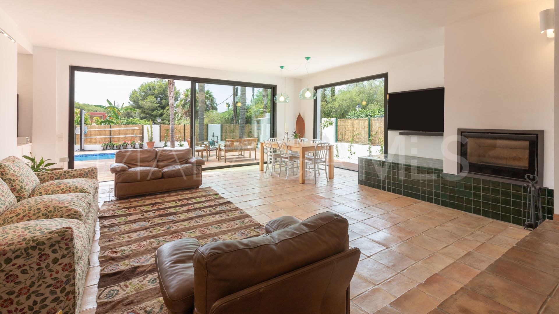 3 bedrooms villa in Nagüeles for sale