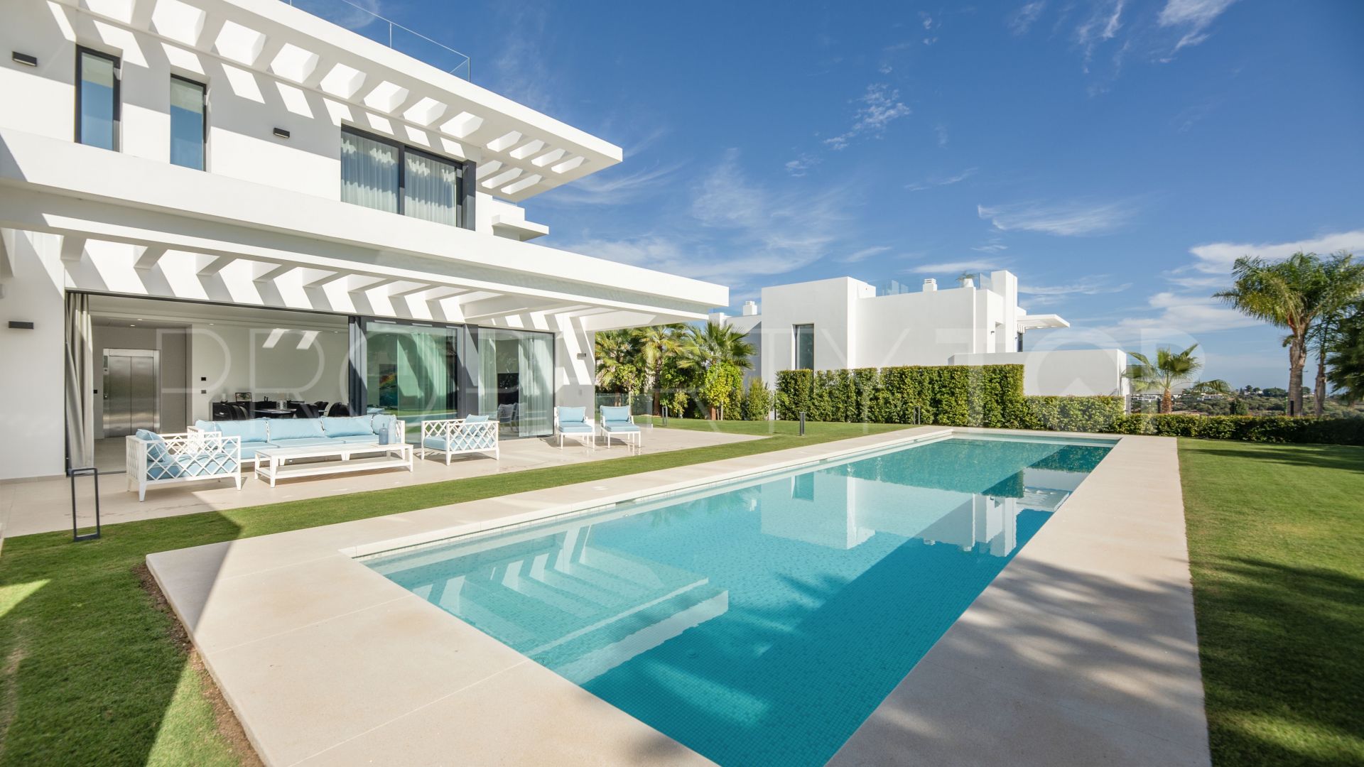 5 bedrooms villa in Los Flamingos Golf for sale