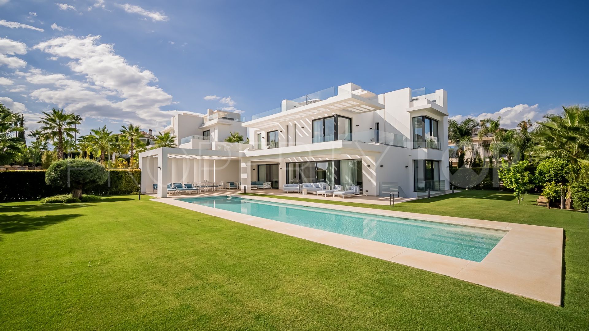 5 bedrooms villa in Los Flamingos Golf for sale